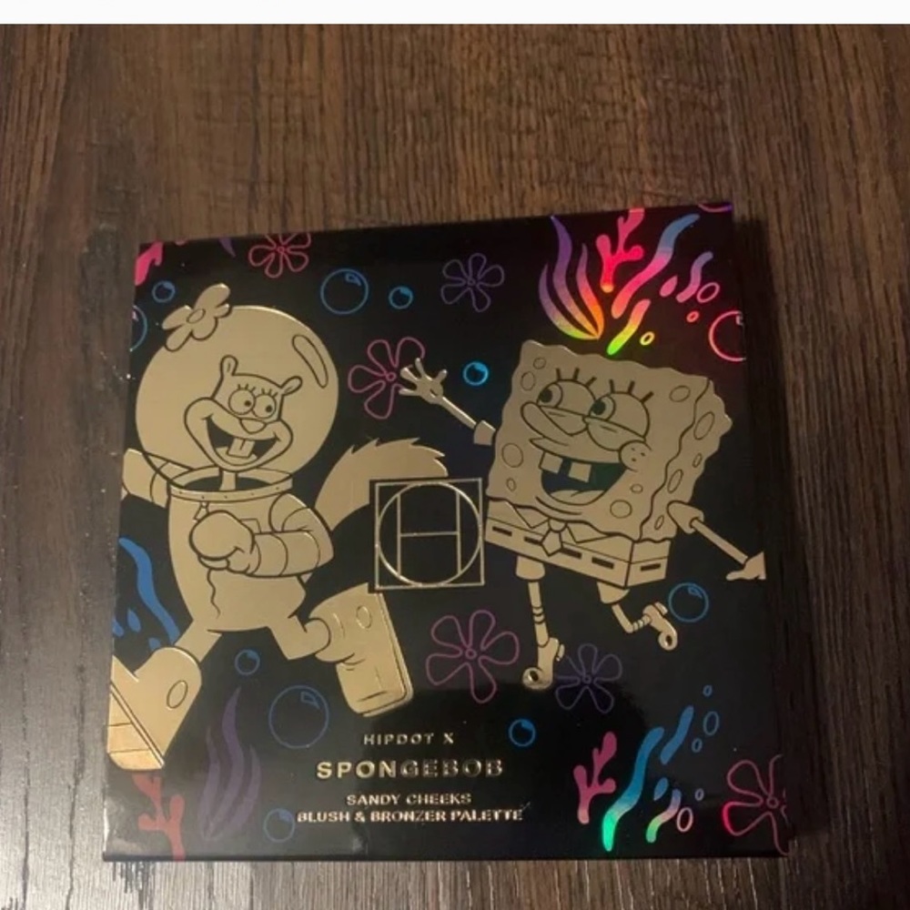 HIPDOT X SPONGEBOB SQUAREPANTS SET W/ EXTRA BEAUTY BLENDERS